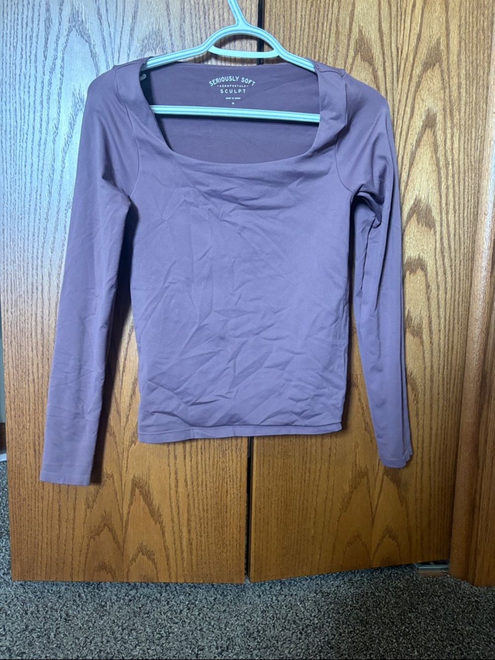 Aeropostale Women's Long Sleeve Scoop Neck Top - Mauve Plum